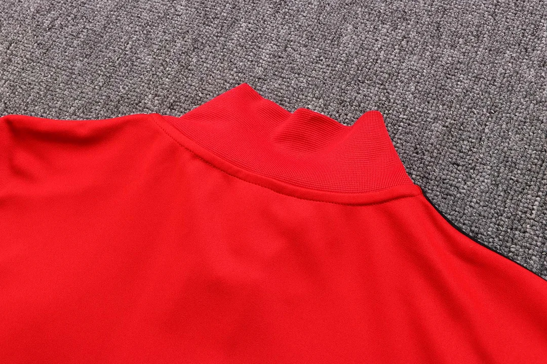 Conjunto Casaco e Calça do Flamengo 2022-2023 Conjunto Casaco e Calça do Flamengo 2022-2023 - Imagem 3