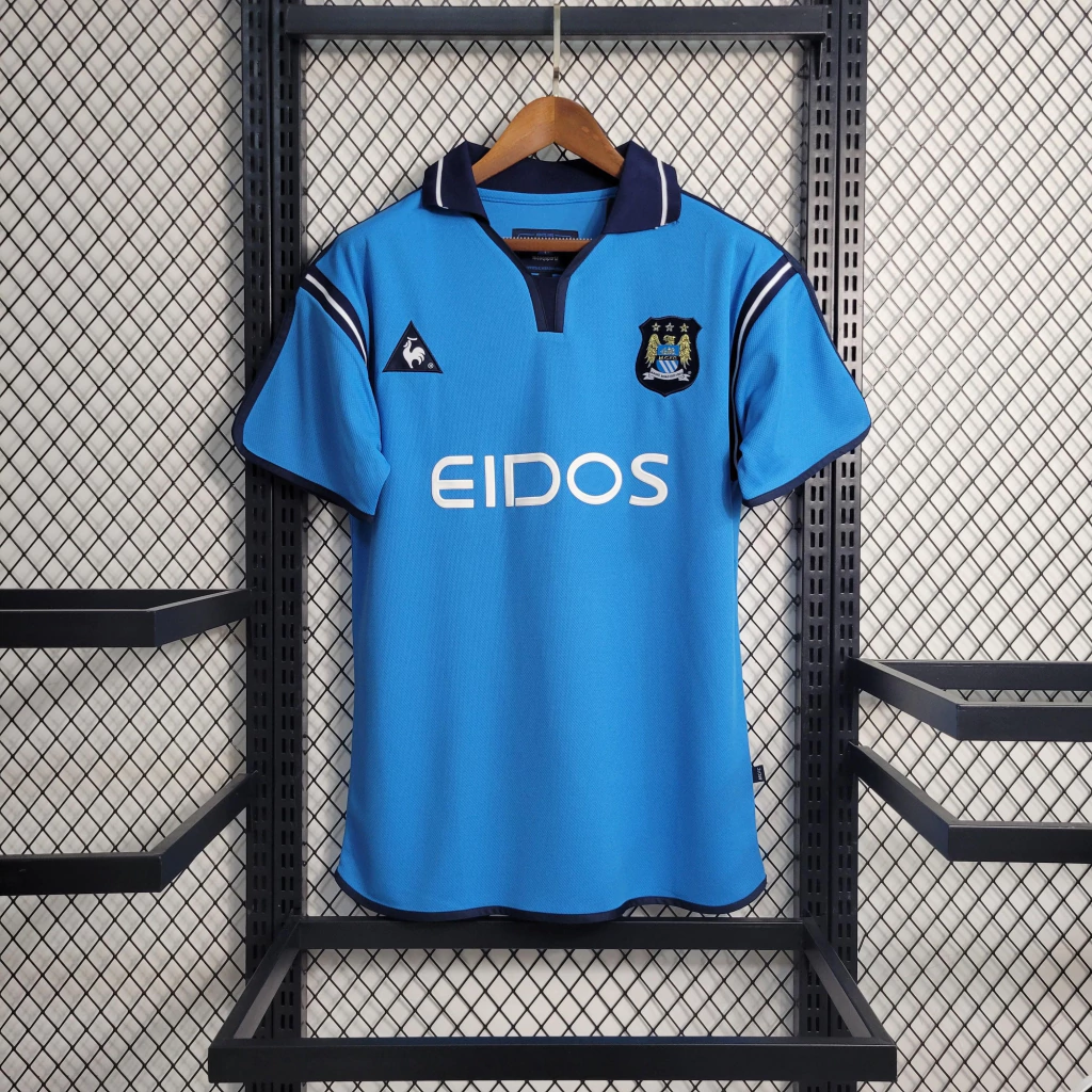 Camisa do Manchester City Retrô 2001-2002 Camisa do Manchester City Retrô 2001-2002