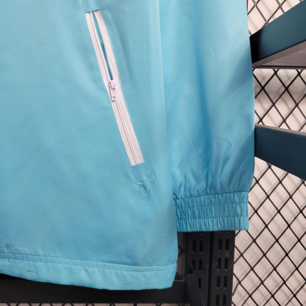 Corta-Vento do Real Madrid 2023-2024 Corta-Vento do Real Madrid 2023-2024