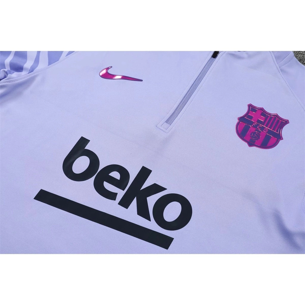 Conjunto Casaco e Calça do Barcelona 2022-2023 Conjunto Casaco e Calça do Barcelona 2022-2023