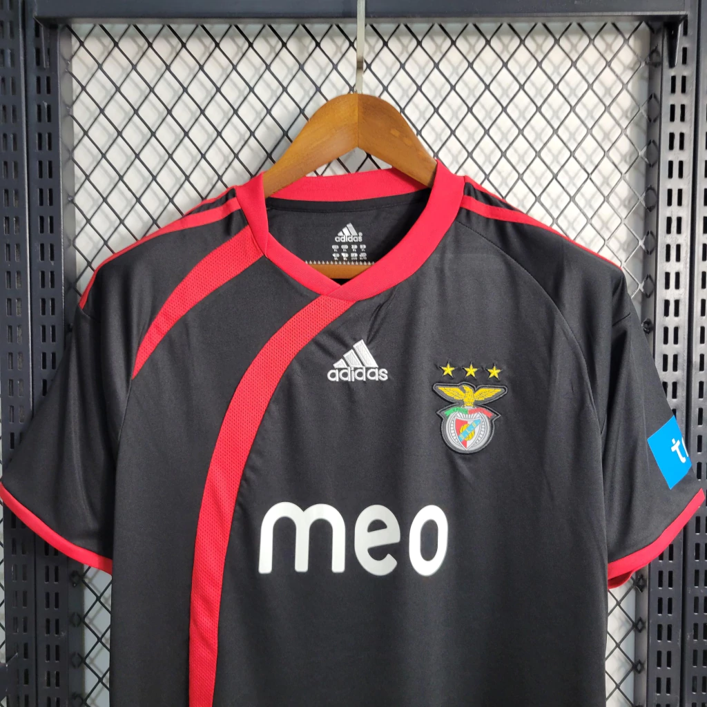 Camisa do Benfica Retrô 2009-2010 Camisa do Benfica Retrô 2009-2010