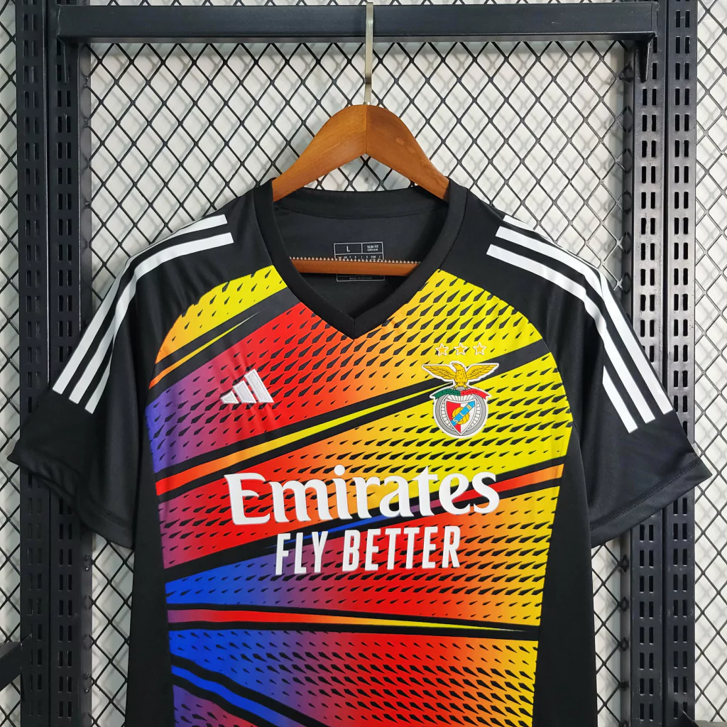 Camisa do Benfica Treino 2023-2024 Camisa do Benfica Treino 2023-2024