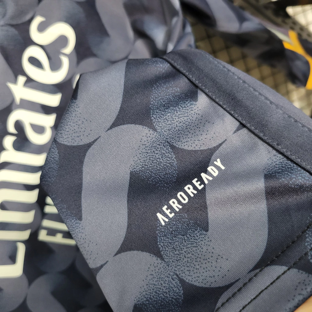 Camisa do Real Madrid Manga Longa 2023-2024 Camisa do Real Madrid Manga Longa 2023-2024