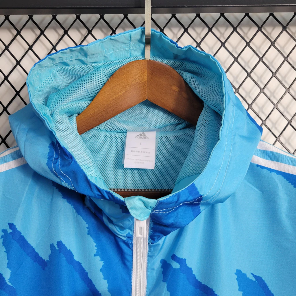 Corta-Vento do Real Madrid 2023-2024 Corta-Vento do Real Madrid 2023-2024