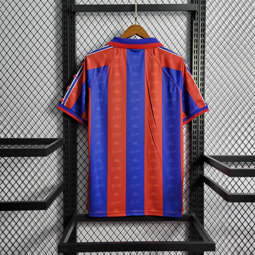 Camisa do Barcelona Retrô 1996-1997 Camisa do Barcelona Retrô 1996-1997
