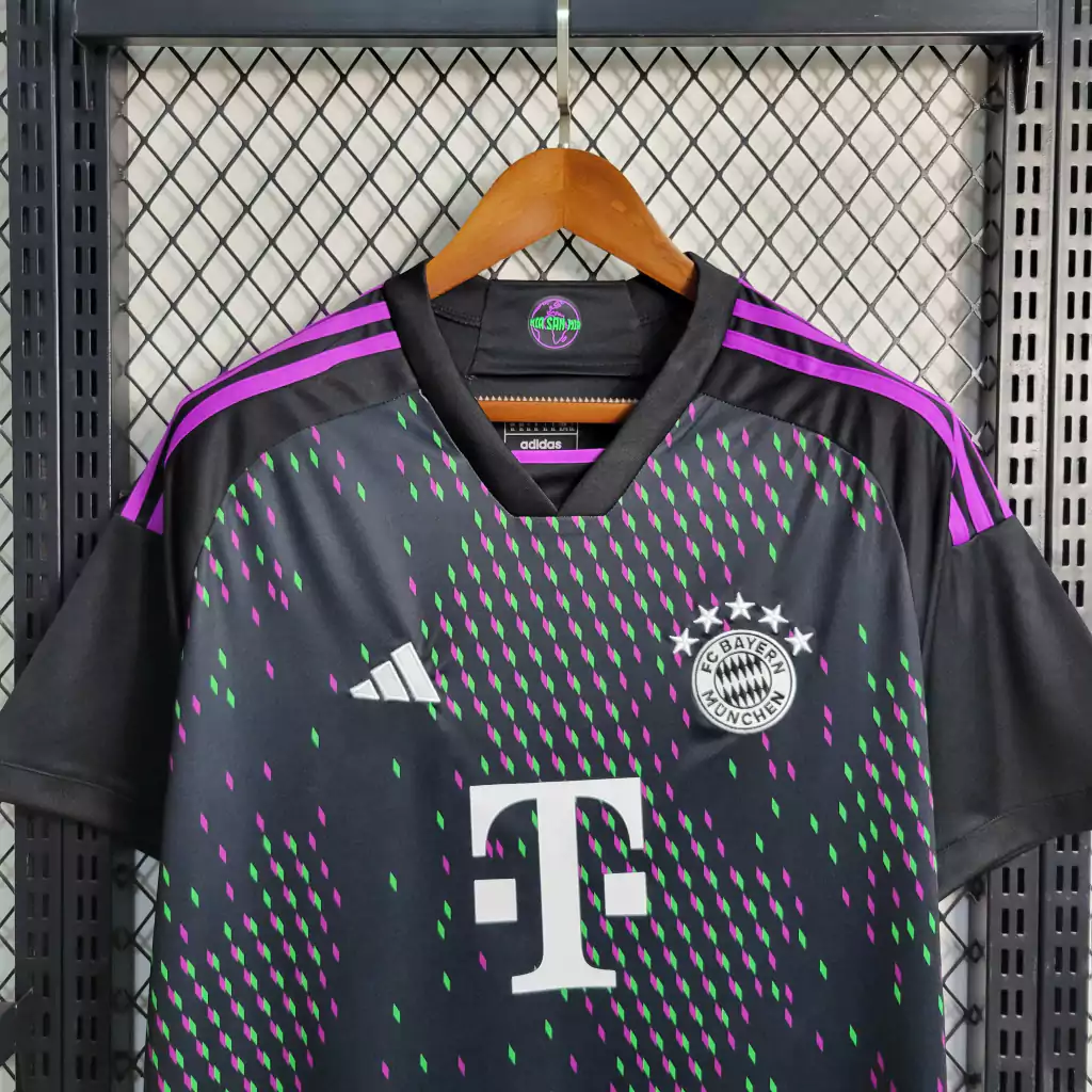 Camisa do Bayern de Munique II 2023-2024 Camisa do Bayern de Munique II 2023-2024