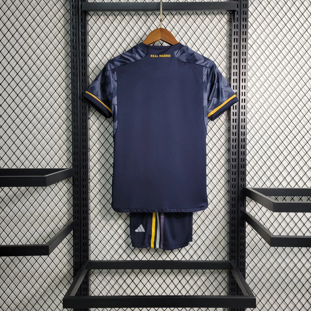 Kit de Uniforme Infantil do Real Madrid II 2023-2024 Kit de Uniforme Infantil do Real Madrid II 2023-2024