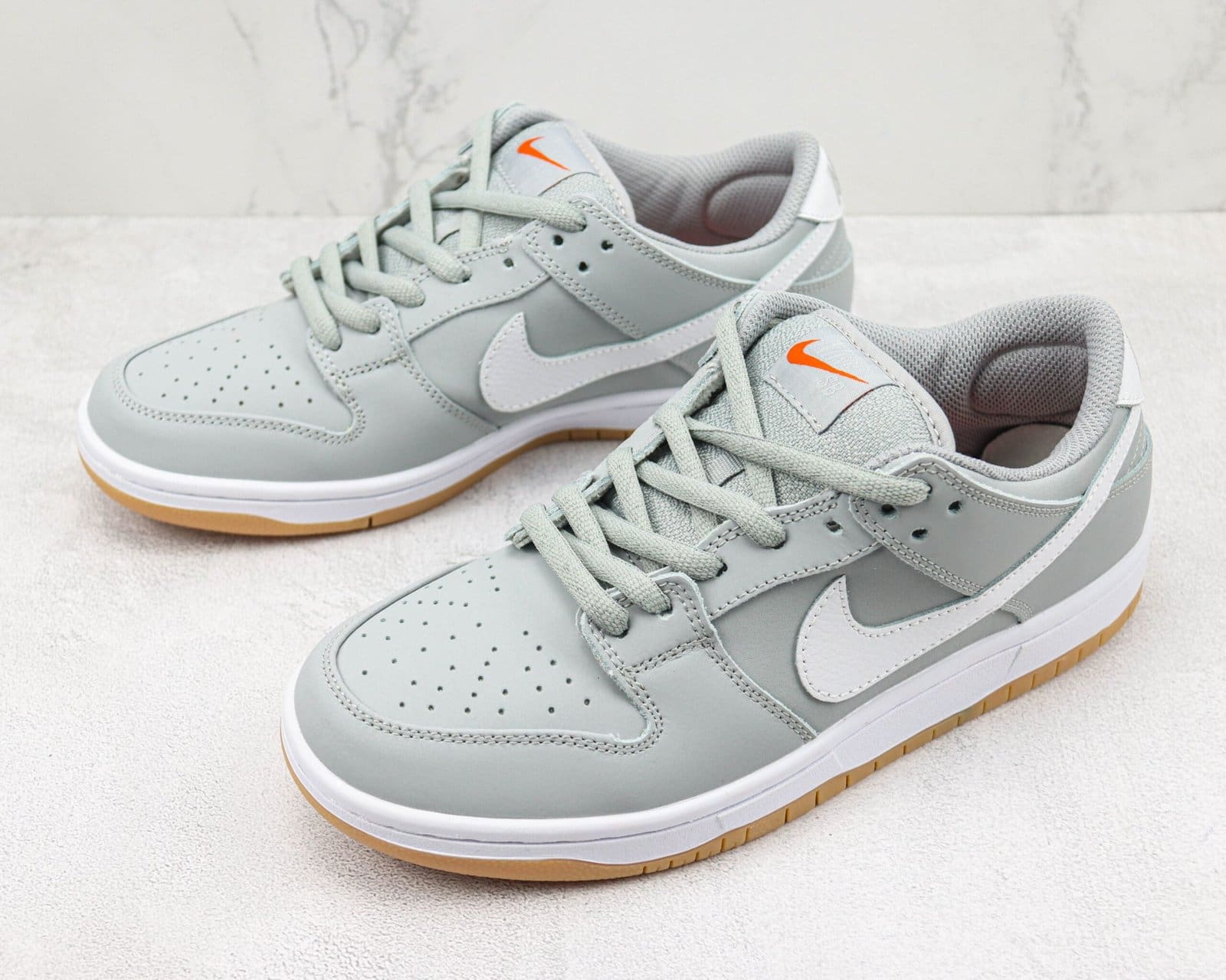 Nike SB Dunk Low Pro ISO Nike SB Dunk Low Pro ISO