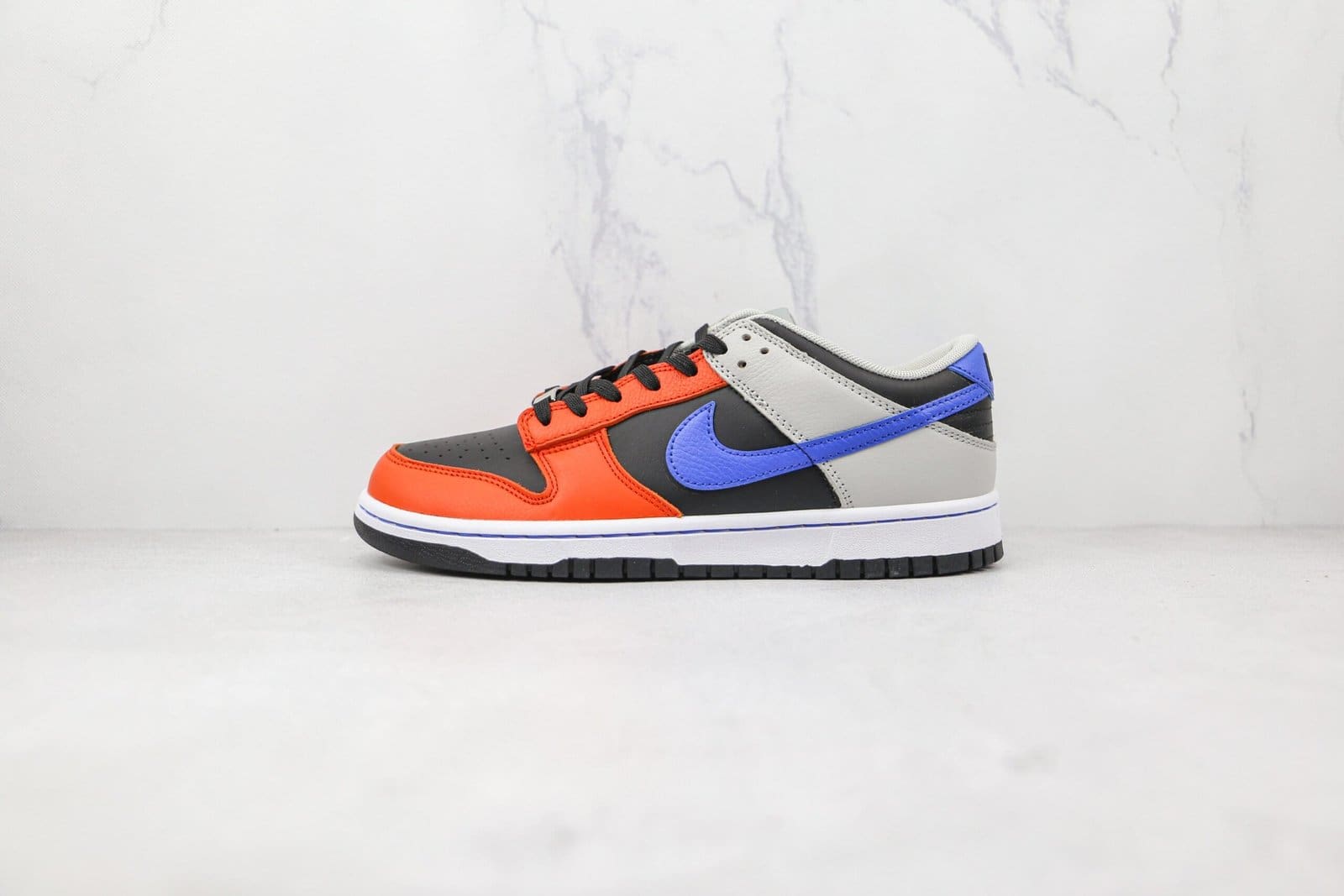 Nike Dunk Low EMB NBA 75th Anniversary Knicks Nike Dunk Low EMB NBA 75th Anniversary Knicks