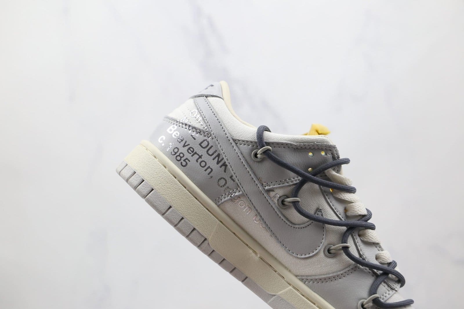 Nike Dunk Low Off White Lot 41 of 50 Nike Dunk Low Off White Lot 41 of 50