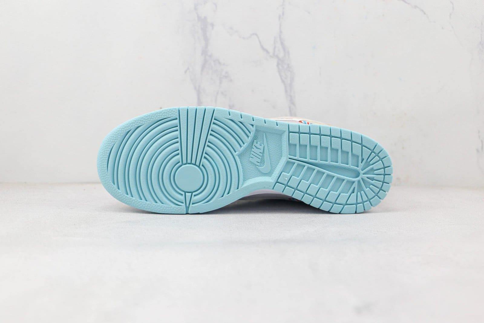 Nike Dunk Low Barber Shop Grey Nike Dunk Low Barber Shop Grey