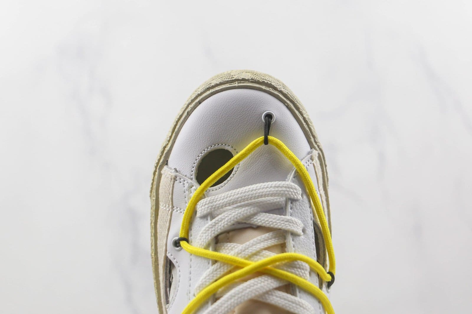 Nike Blazer Low Off-White University Red Nike Blazer Low Off-White University Red