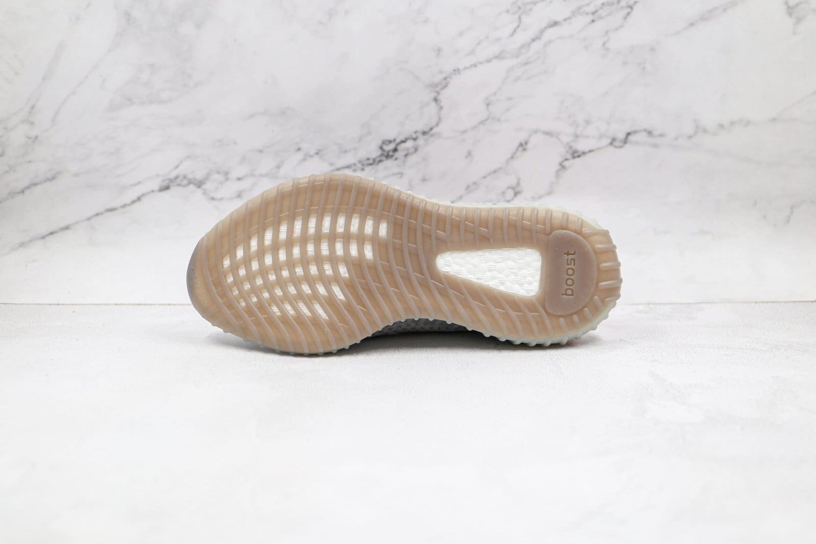 Adidas Yeezy Boost 350 V2 Tail Light Adidas Yeezy Boost 350 V2 Tail Light