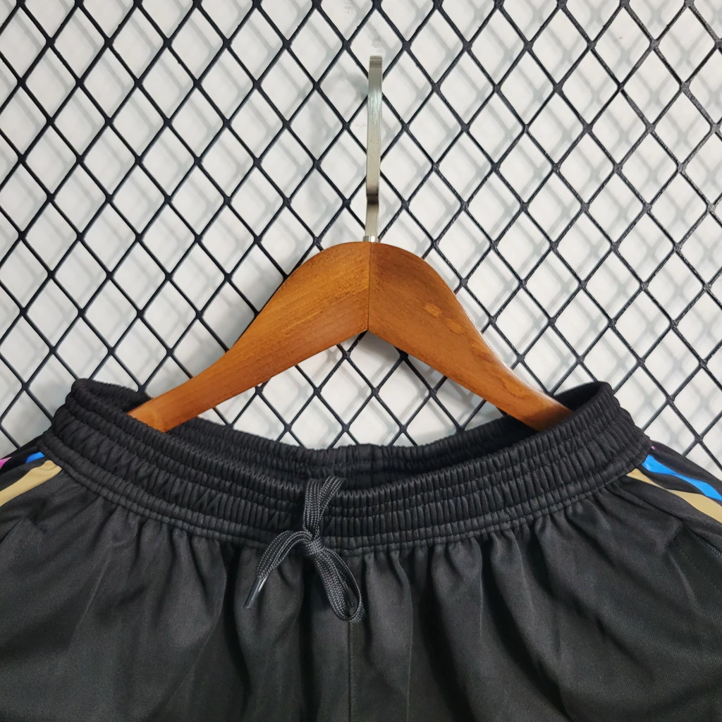 Short do Real Madrid Treino 2023-2024 Short do Real Madrid Treino 2023-2024