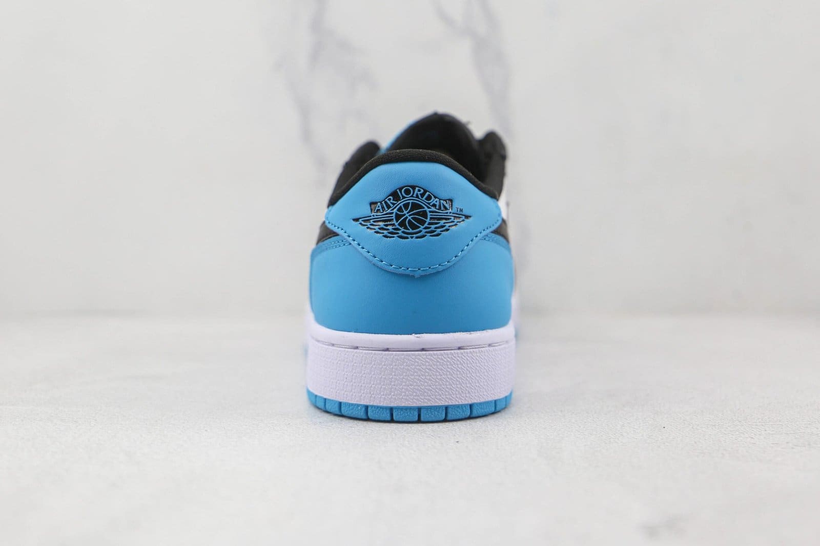 Jordan 1 Low OG UNC Jordan 1 Low OG UNC