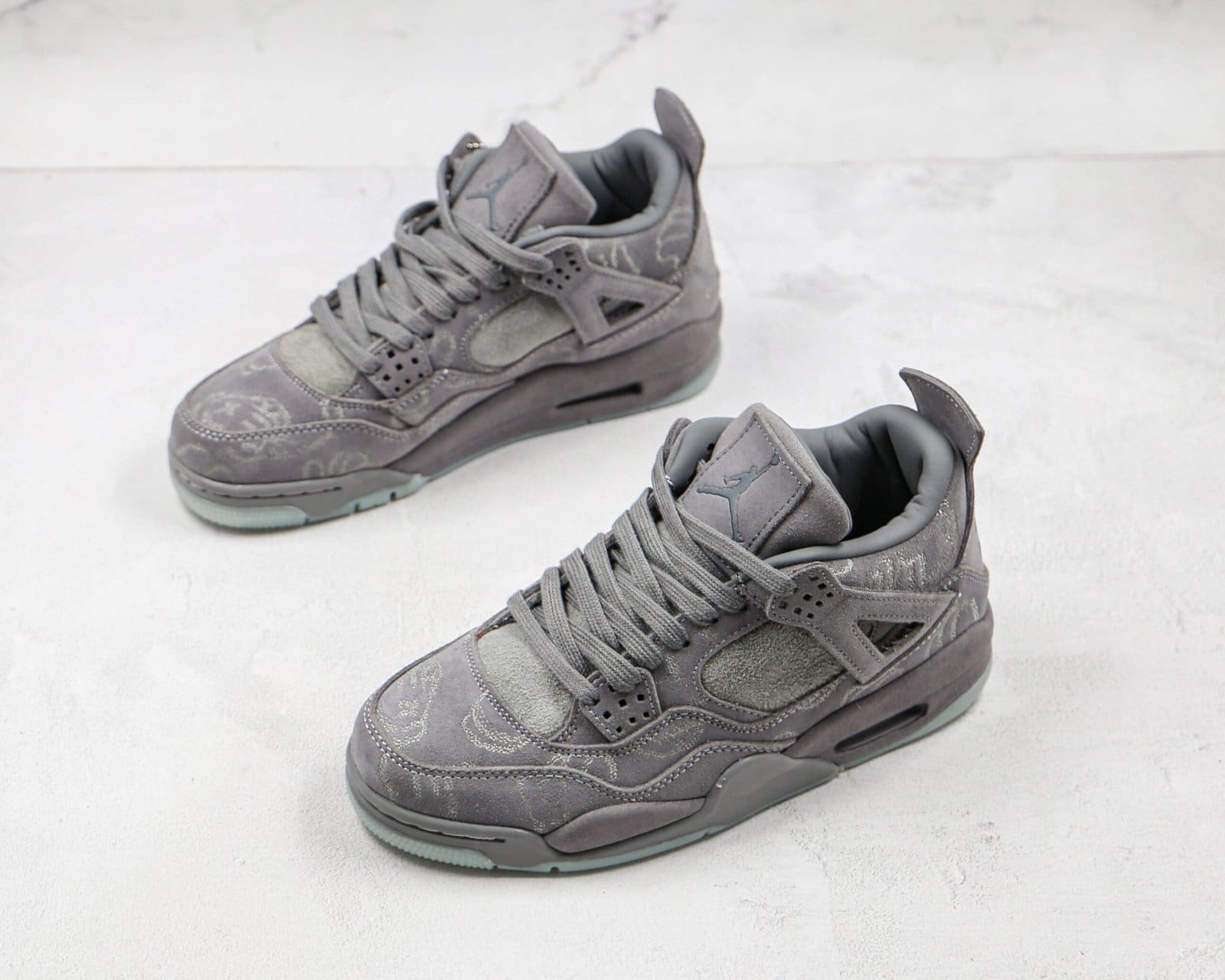Jordan 4 Retro Kaws Jordan 4 Retro Kaws