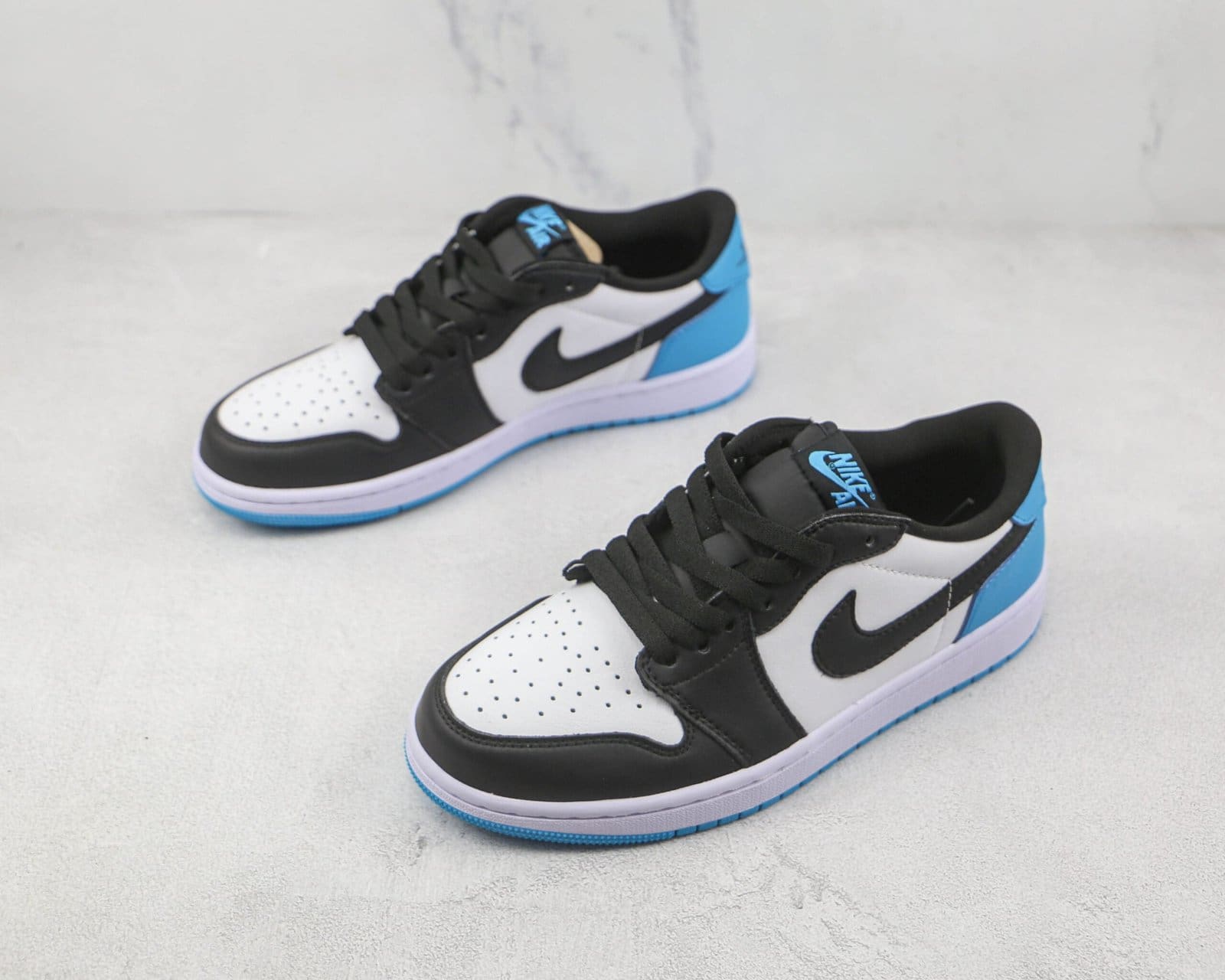 Jordan 1 Low OG UNC Jordan 1 Low OG UNC