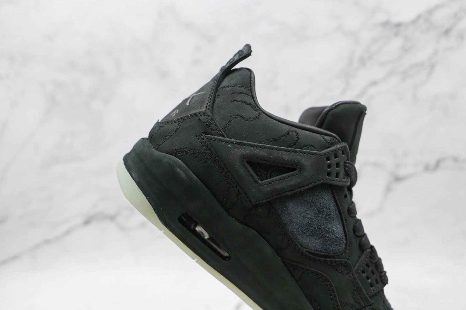 Jordan 4 Retro Kaws Black Jordan 4 Retro Kaws Black