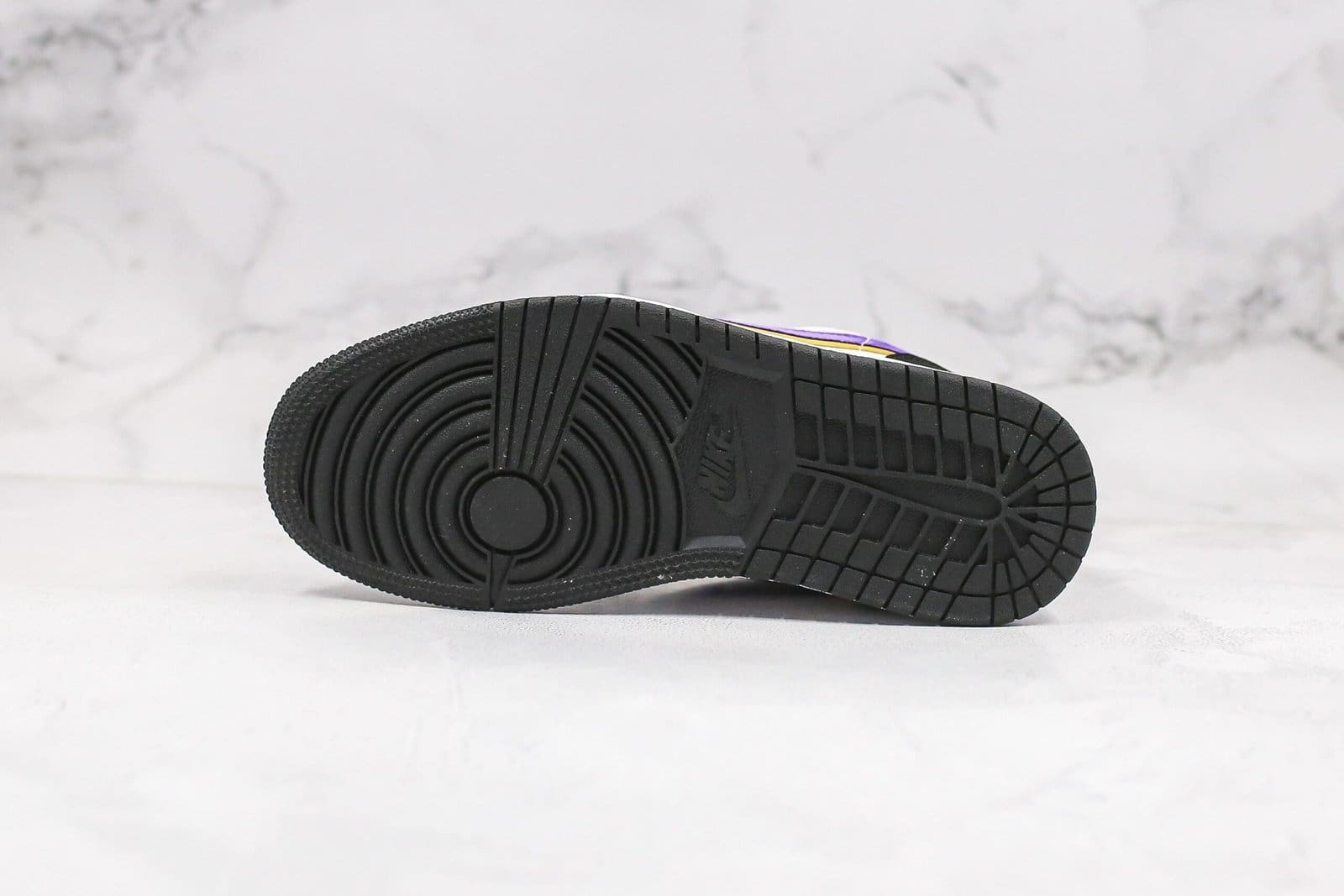 Jordan 1 Low Lakers Top 3 Jordan 1 Low Lakers Top 3