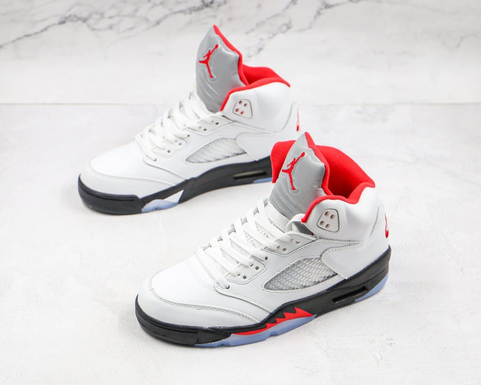 Jordan 5 Retro Fire Red Silver Tongue Jordan 5 Retro Fire Red Silver Tongue