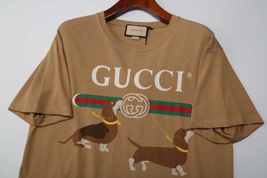 Camiseta Gucci Dachshund Camiseta Gucci Dachshund
