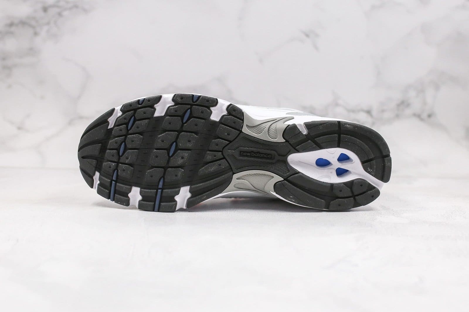 New Balance 530 White Silver Navy New Balance 530 White Silver Navy