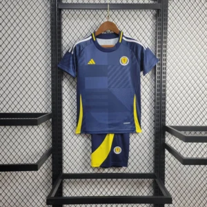 Kit de Uniforme Infantil da Escócia 2024-2025